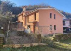 Foto Immobile in asta di 260 m con pi di 5 locali in vendita a Rocca di Botte