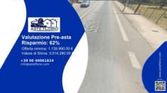 Foto Immobile in asta di 2645 m con pi di 5 locali in vendita a Tortoreto