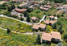 Foto Immobile in asta di 268 m, box auto in vendita a Pignola