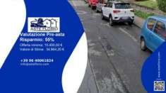 Foto Immobile in asta di 27 m, box auto in vendita a Sondrio