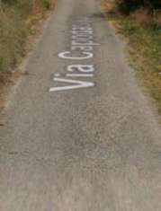 Foto Immobile in asta di 277 m, box auto in vendita a Capestrano