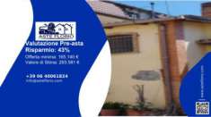 Foto Immobile in asta di 289 m con pi di 5 locali in vendita a Botricello