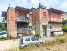Foto Immobile in asta di 290 m in vendita a Nicosia