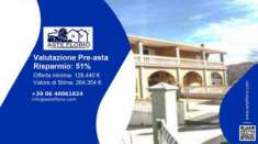 Foto Immobile in asta di 291 m in vendita a Chiaravalle Centrale