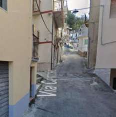 Foto Immobile in asta di 292 m con pi di 5 locali in vendita a Colledimezzo