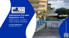 Foto Immobile in asta di 297 m in vendita a Giulianova