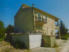 Foto Immobile in asta di 298 m con 5 locali in vendita a Castrofilippo