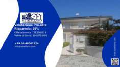 Foto Immobile in asta di 299 m in vendita a Rocca di Neto