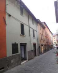 Foto Immobile in asta di 30 m con 1 locale in vendita a Castiglione di Garfagnana