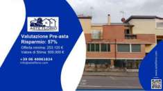 Foto Immobile in asta di 303 m, box auto in vendita a Prato