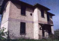 Foto Immobile in asta di 305 m in vendita a Montefalco