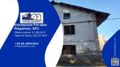 Foto Immobile in asta di 309 m in vendita a Clavesana