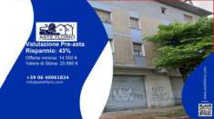 Foto Immobile in asta di 31 m con pi� di 5 locali in vendita a Pescara