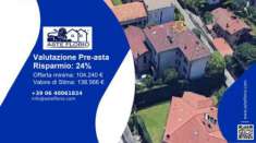 Foto Immobile in asta di 311 m con pi di 5 locali e box auto in vendita a Cant