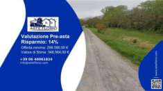 Foto Immobile in asta di 322 m con pi di 5 locali in vendita a Tavoleto