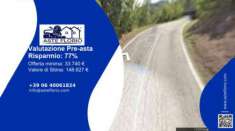 Foto Immobile in asta di 326 m in vendita a Urbino