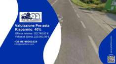 Foto Immobile in asta di 327 m con pi di 5 locali in vendita a Parma