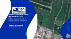 Foto Immobile in asta di 327 m con pi di 5 locali in vendita a Parma