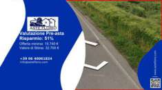 Foto Immobile in asta di 3270 m in vendita a Rovello Porro
