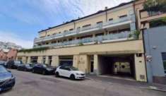 Foto Immobile in asta di 33 m, box auto in vendita a Milano