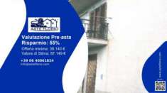 Foto Immobile in asta di 336 m con 2 locali e box auto in vendita a Roggiano Gravina