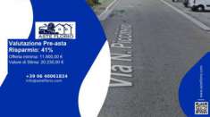 Foto Immobile in asta di 34 m con pi� di 5 locali in vendita a Macerata