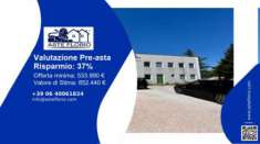 Foto Immobile in asta di 3450 m con pi di 5 locali in vendita a Montecassiano