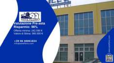 Foto Immobile in asta di 350 m con pi� di 5 locali in vendita a Cascina