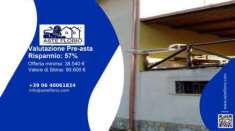 Foto Immobile in asta di 352 m in vendita a Rogliano