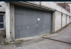 Foto Immobile in asta di 360 m, box auto doppio in vendita a Monsampolo del Tronto