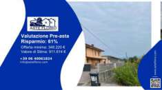 Foto Immobile in asta di 362 m con pi di 5 locali e box auto in vendita a Tezze sul Brenta