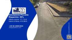 Foto Immobile in asta di 365 m, box auto in vendita a Dolianova