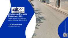 Foto Immobile in asta di 389 m in vendita a Nizza Monferrato