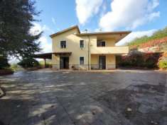 Foto Immobile in asta di 394 m con pi di 5 locali in vendita a Caiazzo