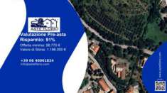 Foto Immobile in asta di 4087 m in vendita a Recanati