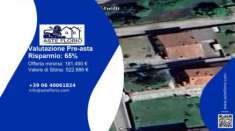 Foto Immobile in asta di 410 m, box auto in vendita a Cureggio