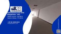 Foto Immobile in asta di 414 m con pi� di 5 locali in vendita a Vicenza