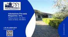 Foto Immobile in asta di 416 m con 5 locali in vendita a Sassofeltrio