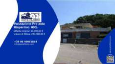 Foto Immobile in asta di 416 m in vendita a Pesaro