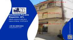 Foto Immobile in asta di 4270 m in vendita a Sonnino