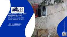 Foto Immobile in asta di 429 m, box auto in vendita a Carpegna