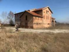 Foto Immobile in asta di 435 m con pi di 5 locali in vendita a Marcon