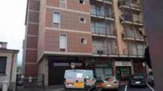 Foto Immobile in asta di 45 m con pi di 5 locali in vendita a Erba