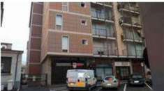 Foto Immobile in asta di 45 m con pi� di 5 locali in vendita a Erba