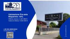 Foto Immobile in asta di 4547 m con pi� di 5 locali in vendita a Castelletto Sopra Ticino