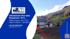Foto Immobile in asta di 4554 m con pi di 5 locali in vendita a Bagni di Lucca