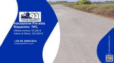 Foto Immobile in asta di 457 m in vendita a Lamezia Terme