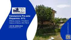Foto Immobile in asta di 457 m in vendita a Latina