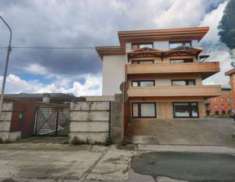 Foto Immobile in asta di 469 m in vendita a Perugia