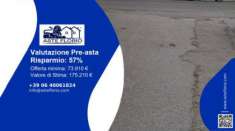 Foto Immobile in asta di 485 m con pi di 5 locali in vendita a Catanzaro